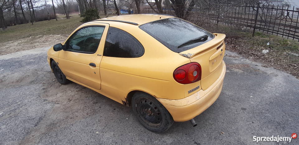 Renault Megane coupe 16 16v 2001r w całości podkarpackie