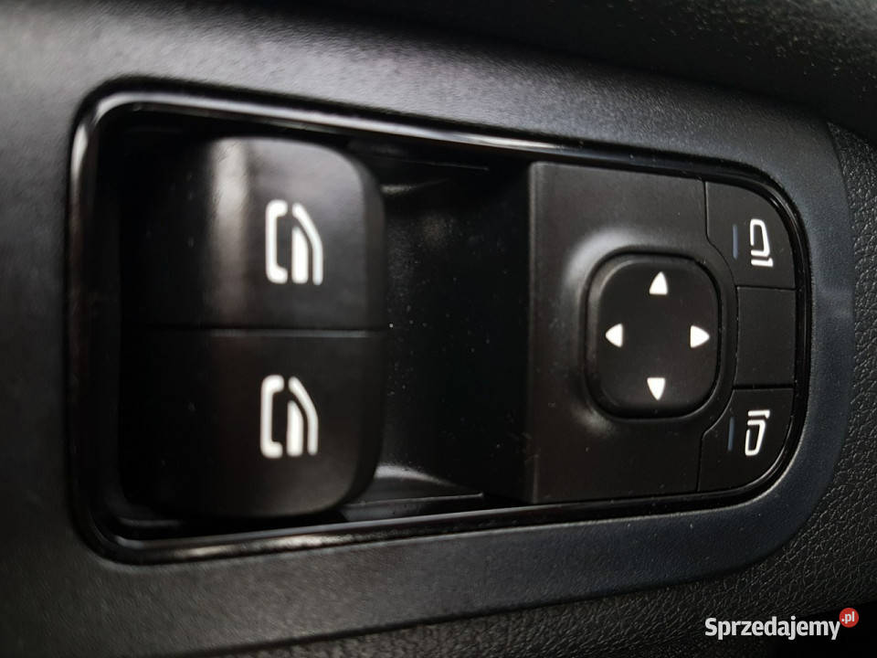 Mercedes Sprinter MAXI CHŁODNIA AGREGAT 2 KOMORY bluetooth Poręba