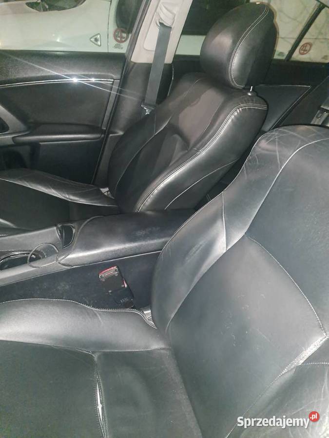 Avensis 18 lpg 330121km Warszawa sprzedam