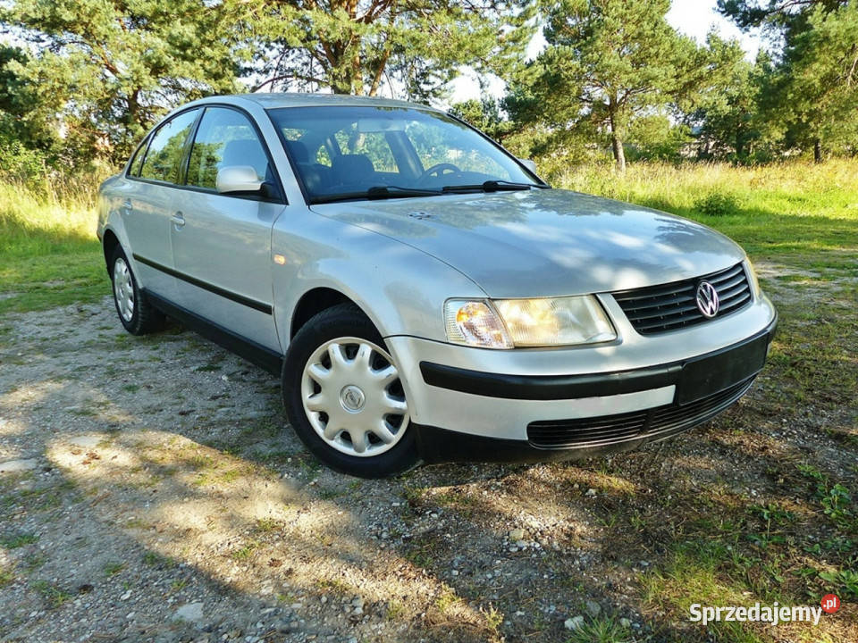 Volkswagen Passat 18iCOMFORTLINEClimatronicPełna Rok produkcji 2000 Piła