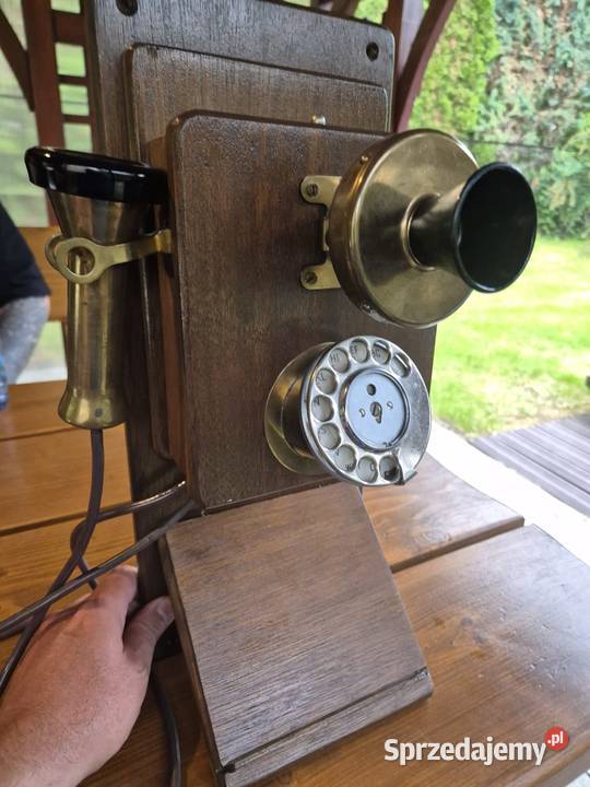Zabytkowy telefon Zaborze