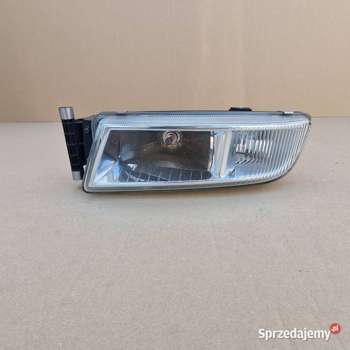 MAN TGX TG3 HALOGEN W ZDERZAK LEWY ORYGINAŁ Bieleń