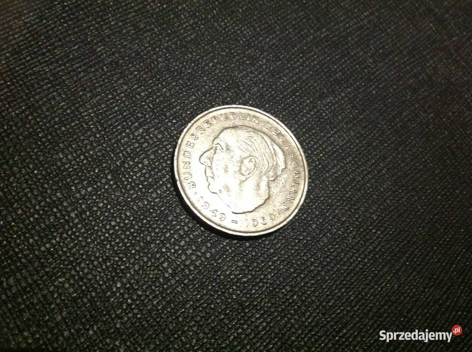 2 Marki z 1973 roku ze znakiem D Nowa Sól