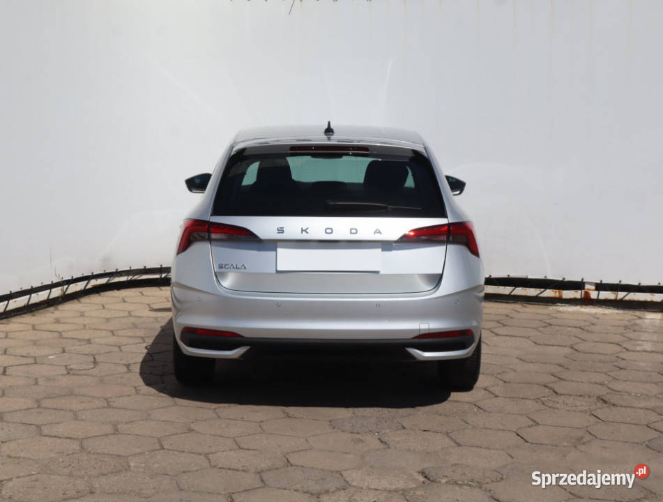Skoda Scala 10 TSI światła przeciwmgielne Łódź