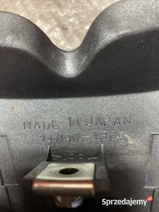 Kawasaki ZX 9 R łącznik owiewka tył C232 Poznań