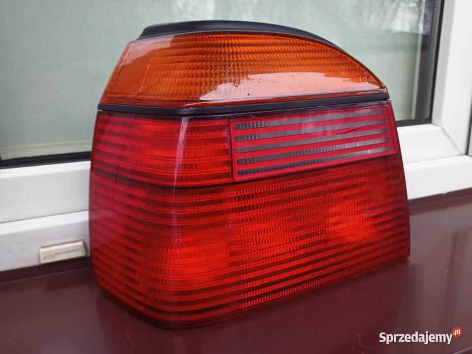 VW Golf MK3 III lampa tył tylna lewa wkład Sieradz