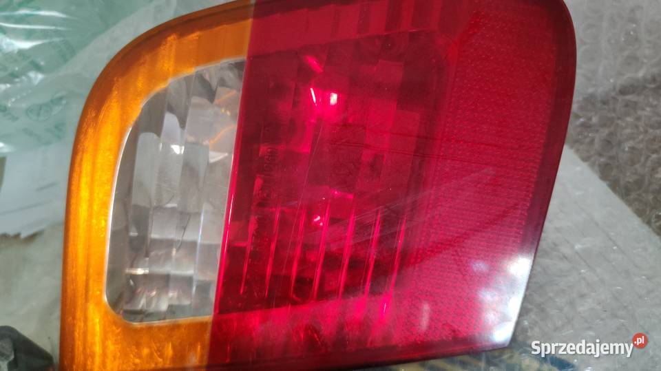 Lampy BMW E46 tył klapa oryginał osobowe Kołobrzeg