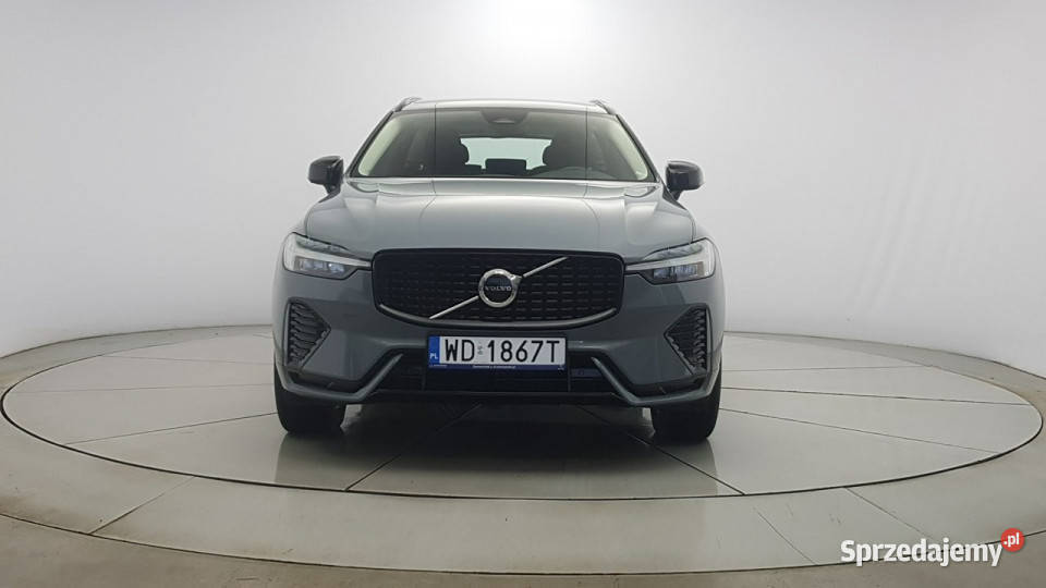 Volvo XC 60 B4 D AWD Plus Dark Z Polskiego 1969cm3 Warszawa