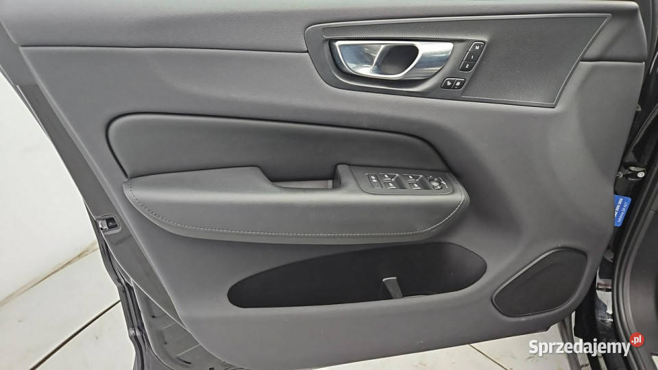 Volvo XC 60 B4 B Plus Bright aut Z Polskiego gniazdo USB Warszawa