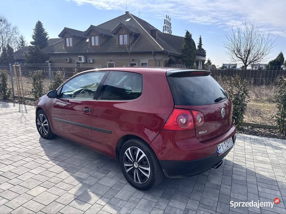 Volkswagen golf 5 benzyna Możliwa zamiana kupiony w Polsce Słupca