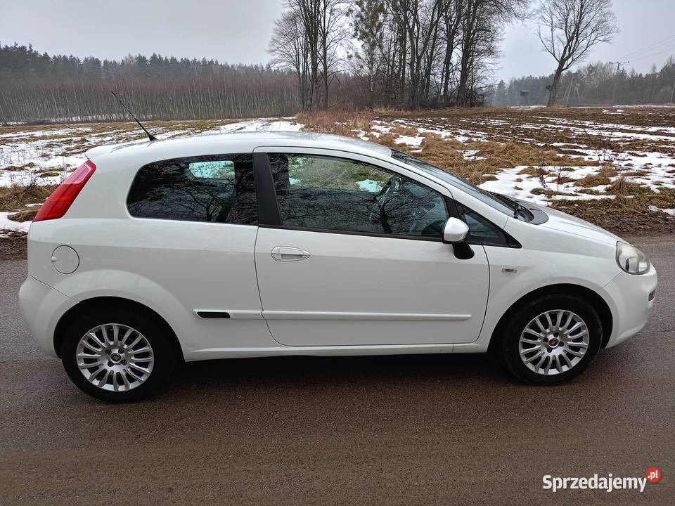 Fiat Punto 13 JTD van 2015r klimatyzacja Blachownia