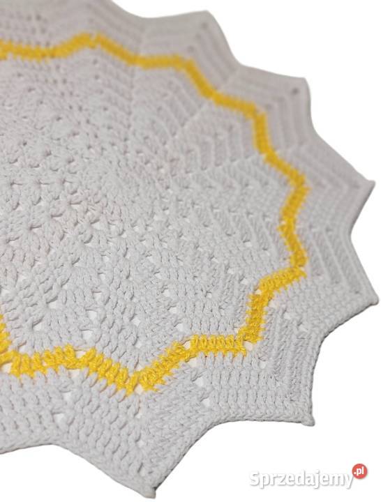 Komplet serwetek z miseczką na słodycze Serwety i serwetki Krzywaczka