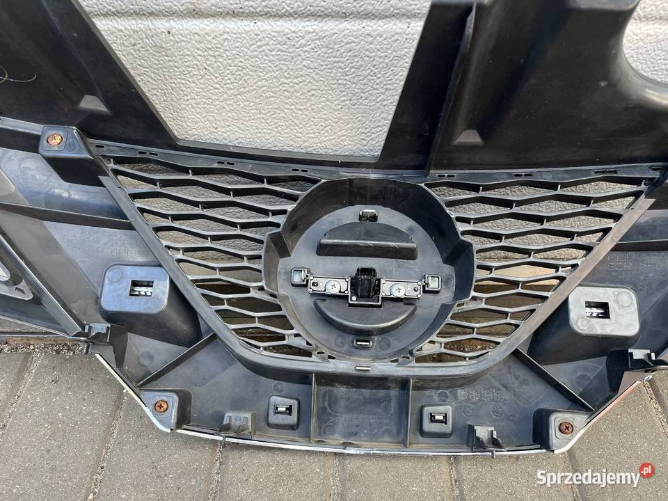 Grill atrapa zderzaka kamera Nissan XTRAIL T32 sprzedam