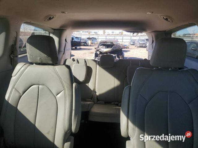 Chrysler Pacifica Touring L 2017 uszkodzony Pacifica Chrysler Lublin