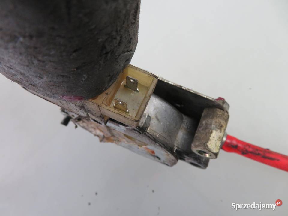 PODNOŚNIK SZYBY PRAWY TYLNY MERCEDES W124 sedan osobowe