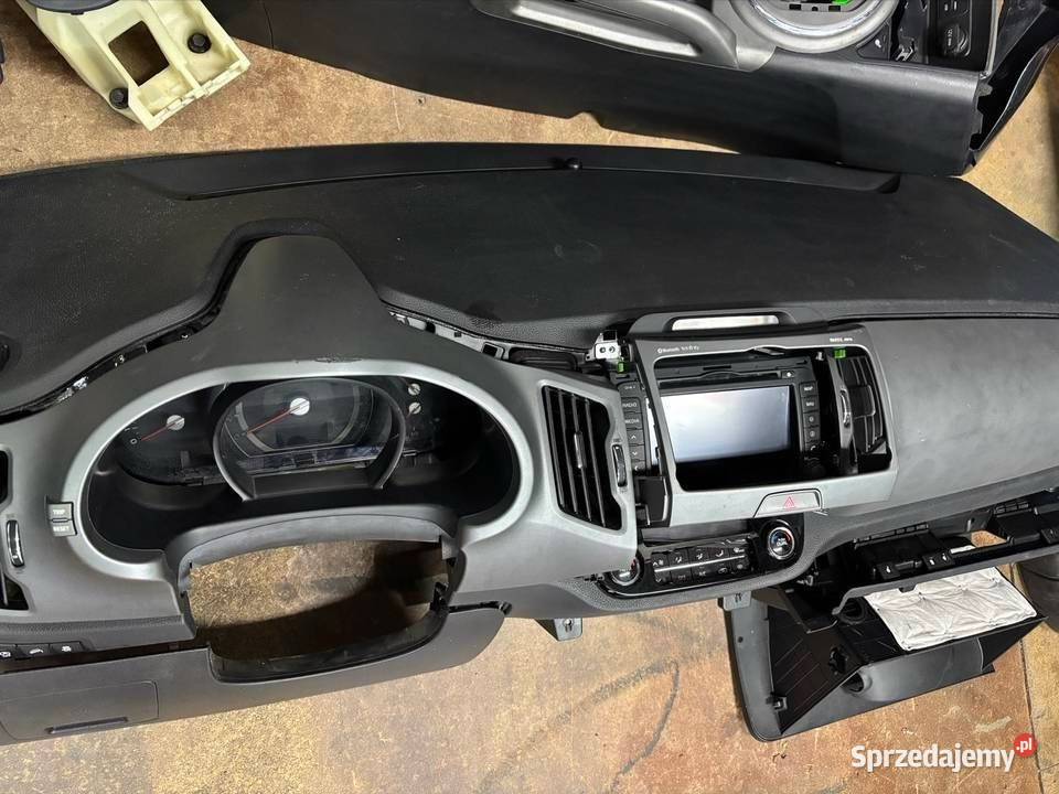 Konsola deska rozdzielcza Kia Sportage 2015 małopolskie Wadowice