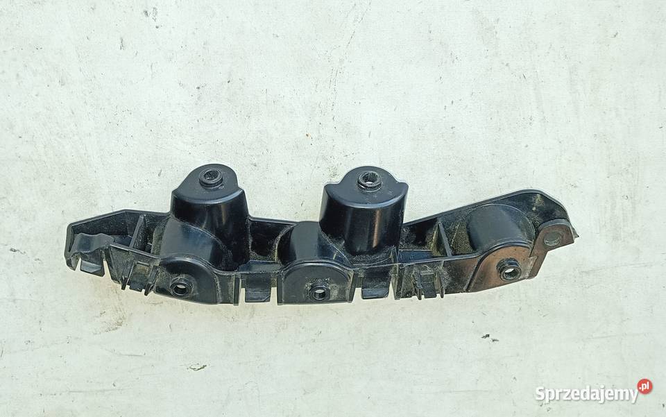 Dacia Duster II ślizg zderzaka lewy przód osobowe wielkopolskie Przeźmierowo