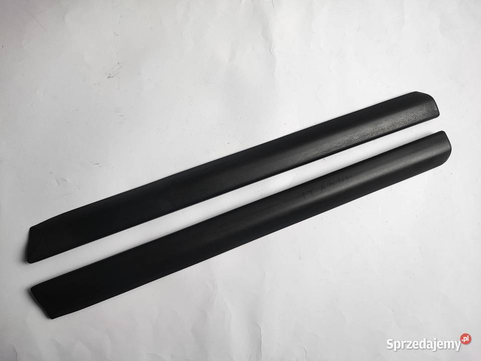 Listwa dolna drzwi Audi A3 8L 4 drzwi listwa Motoryzacja Lipno
