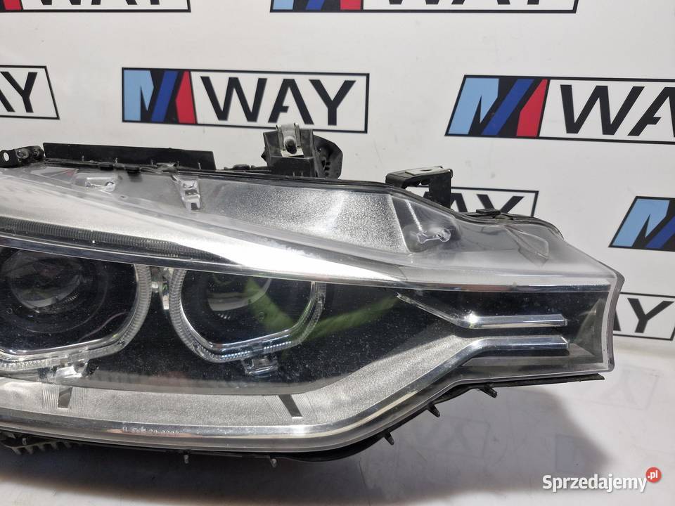 BMW F30 F31 LAMPA PRAWA PRAWY PRZÓD XENON