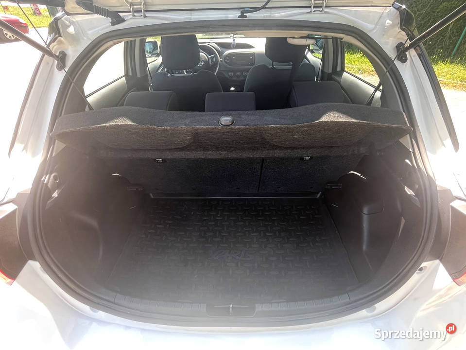 Toyota Yaris w świetnym stanie niski przebieg Rzeszów