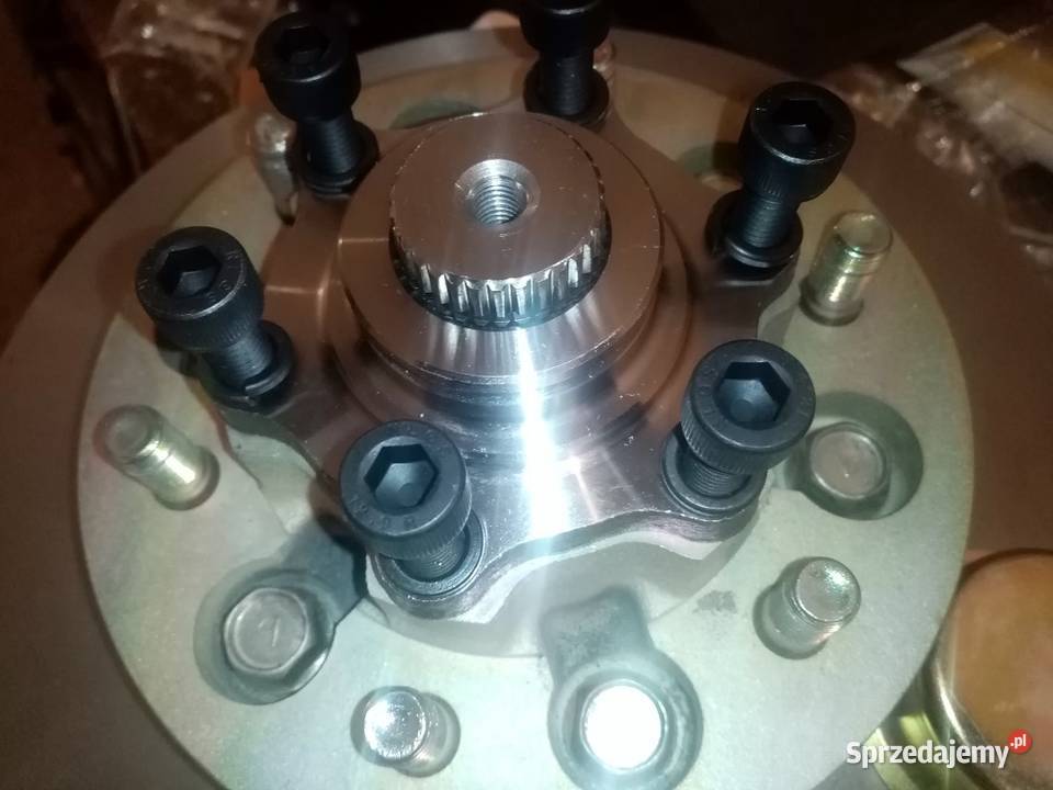 Zabieraki stałe przednich piast Nissan Patrol Ząbki sprzedam