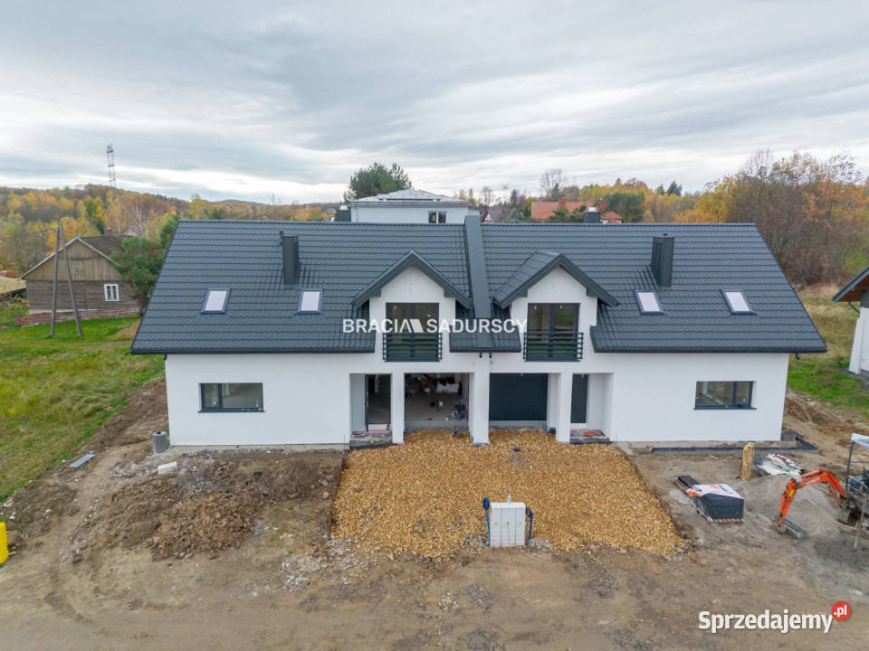sprzedaży domu bliźniaka 160m2 Koźmice Wielkie 160m2