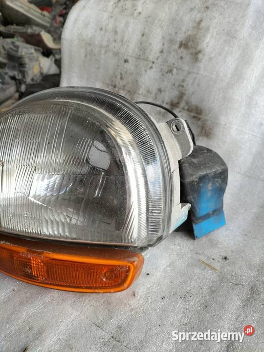 RENAULT TWINGO LAMPA PRZÓD PRZEDNIA LEWA osobowe lubelskie Kamień-Kolonia