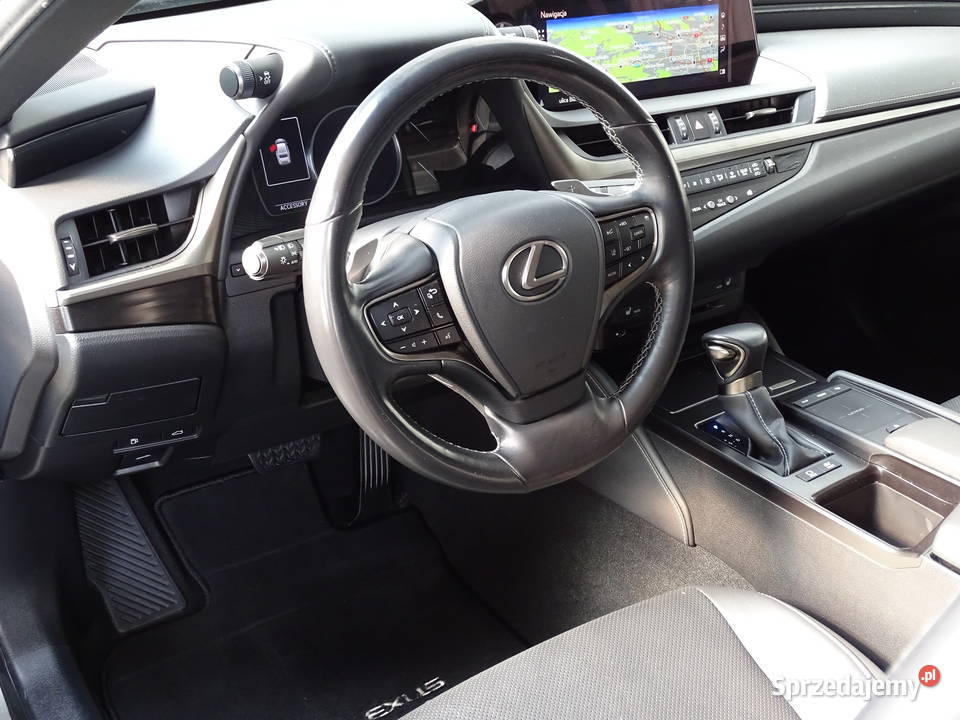 Lexus ES300h salon bezwypadkowy gwarancja poduszka powietrzna
