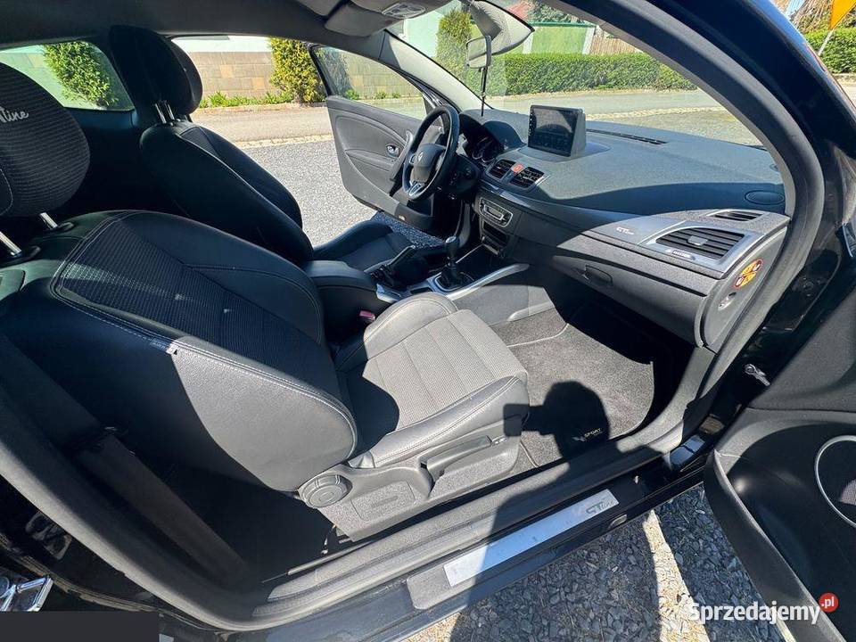 Renault Megane 14 16V TCE Expression 130 2011r 1397cm3 Jawor