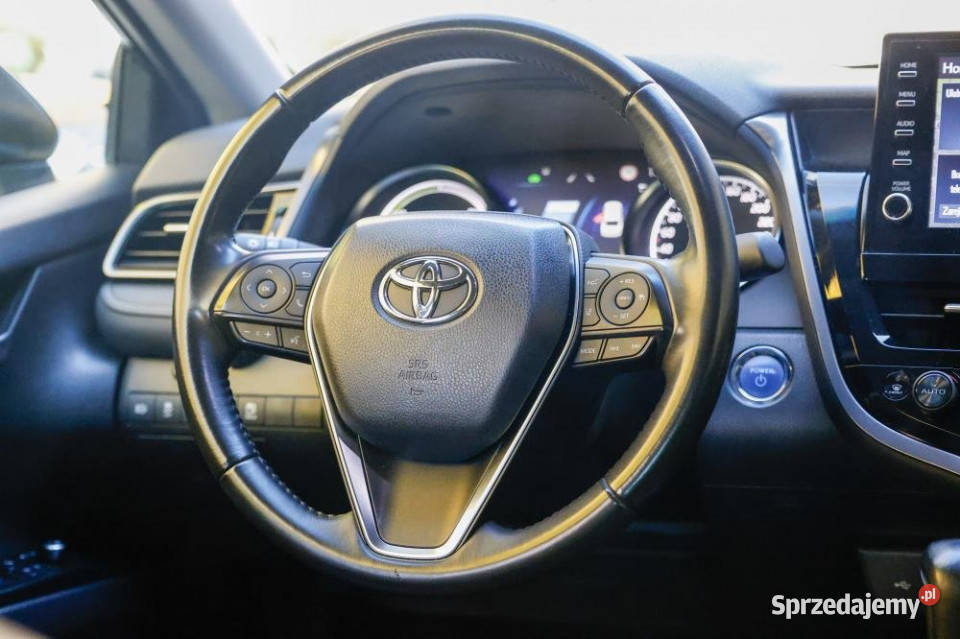 Toyota Camry 2022r Salon Polska FV 23 ASO IWŁ Chorzów