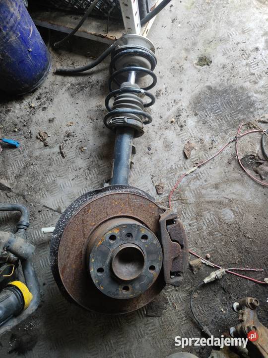 BMW e87 16 zwrotnica zawieszenie Zawieszenie i amortyzacja Przedecz