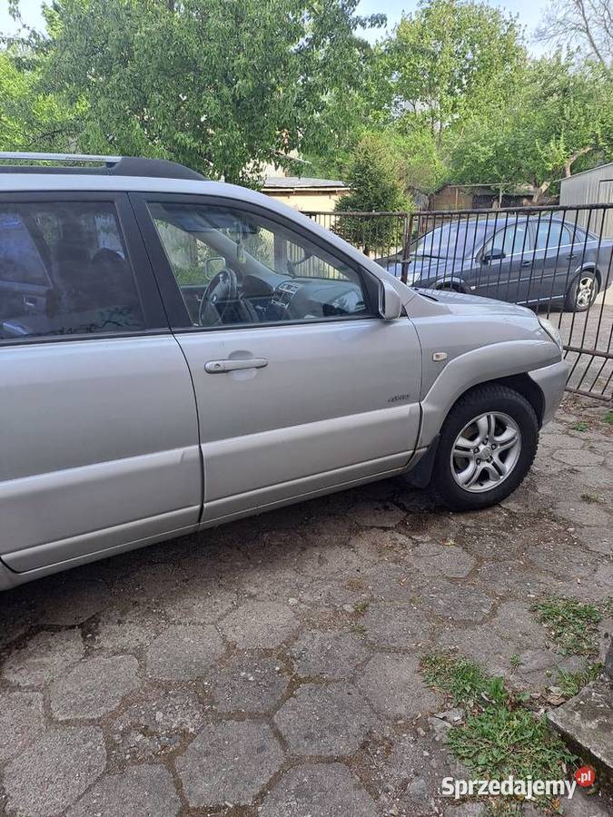 Sprzedam Kia Sportage 2 4x4 disel światła przeciwmgielne