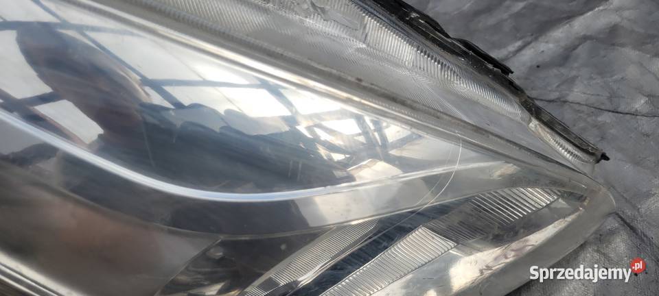 SUZUKI BALENO 2 II PRAWY REFLEKTOR LAMPA PRAWA osobowe śląskie Ruda Śląska