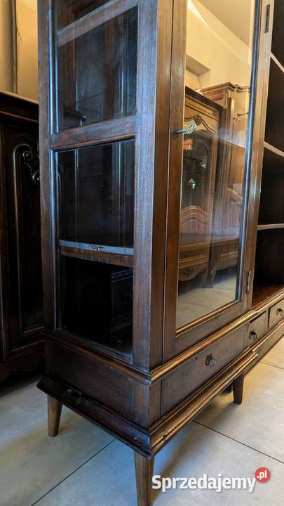 Nieduża witryna serwantka kolonialnasklep Dąbrowa Górnicza