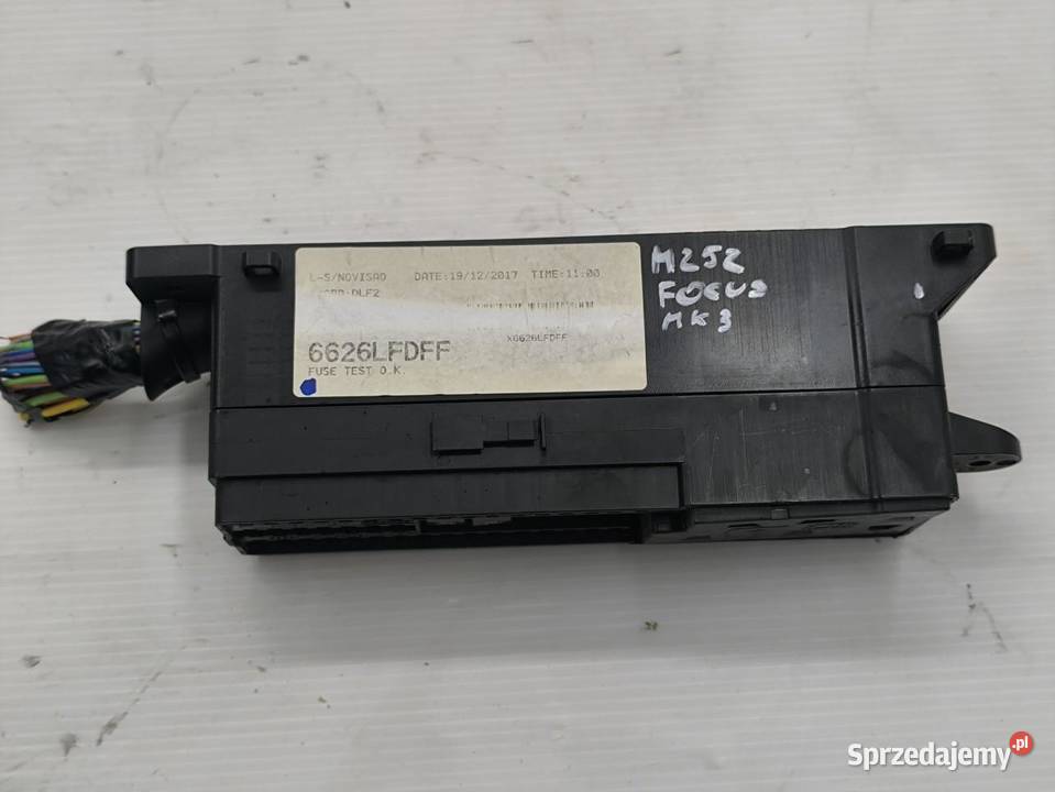 SKRZYNKA BEZPIECZNIKÓW FORD FOCUS MK3 LIFT 15 sprzedam