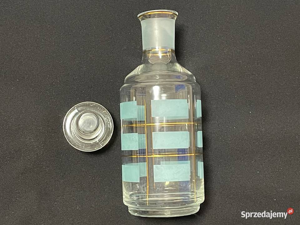 Stara karafka butelka Hortensja PRL Stara zachodniopomorskie Kołobrzeg