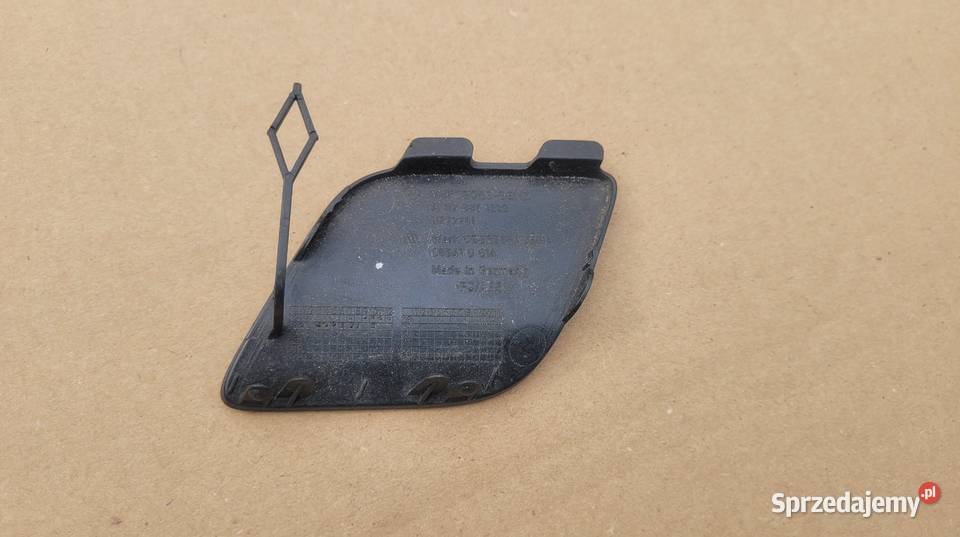 ZAŚLEPKA HAKA ZDERZAKA PRZÓD MERCEDES CLA W117 osobowe Ruda Śląska