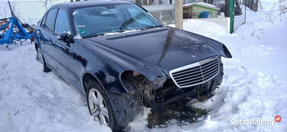 Mercedes w211 32 cdi 2004W całości na części Samochody na części Chełm sprzedam