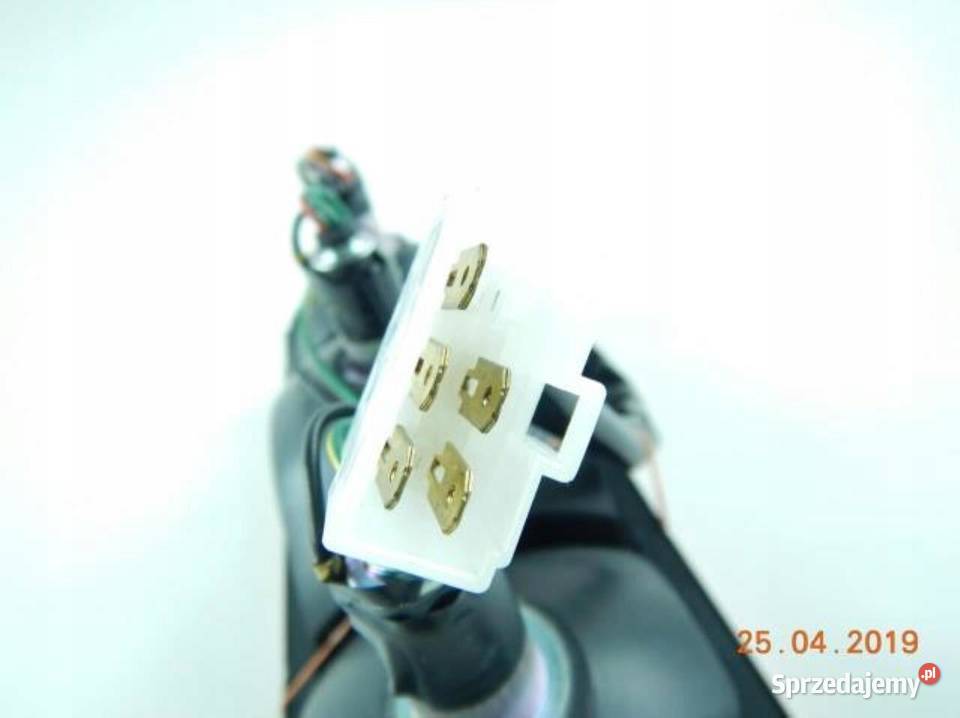 LAMPA PRAWA TYŁ FORD RANGER 0211 1423085 sprzedam