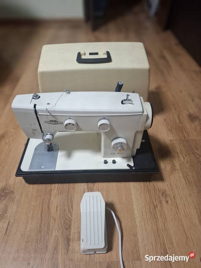 Maszyna do szycia Victoria Czulice