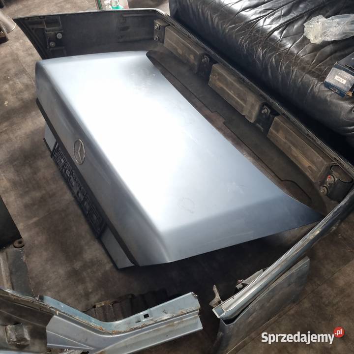 Klapa tył MErcedes sedan W124 888 berryl ZERO podkarpackie Łańcut sprzedam