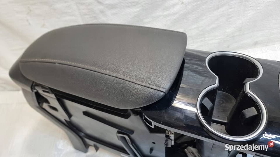 TUNEL PODŁOKIETNIK FORD MONDEO MK5 ES73F043B04A