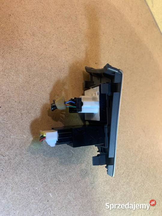 Włącznik halogenów lusterek mitsubishi lancer