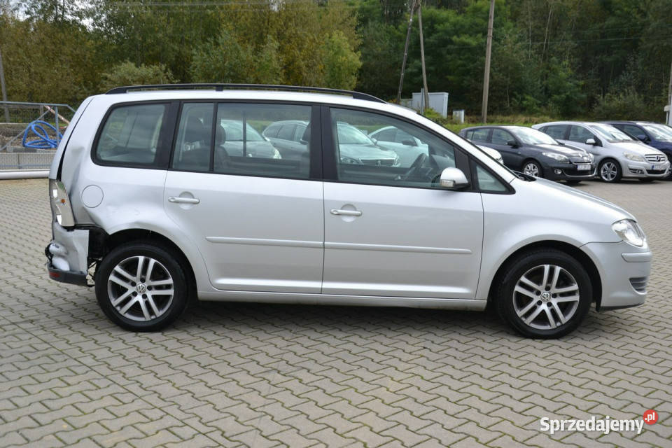 Volkswagen Touran 20 TDI 140 6biegów climatronic 4/5 Kęty sprzedam