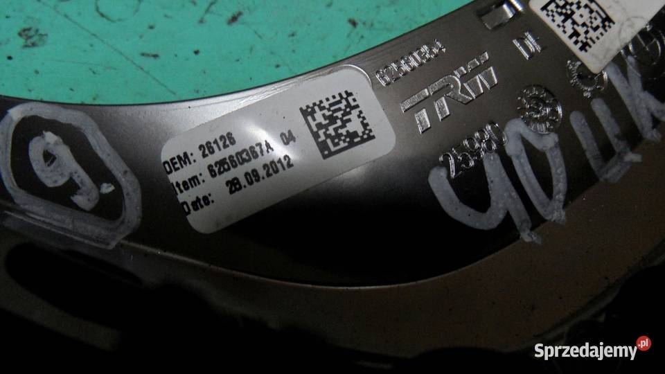 BMW F31 12r listwa dekor kierownicy 62560404D