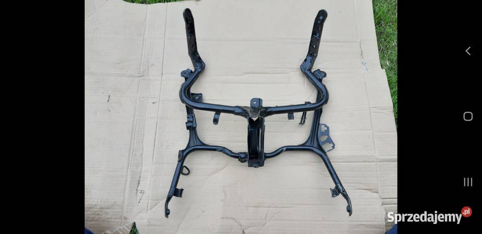 Stelaż przedni czaszy honda cbr 1000 8788 lubelskie