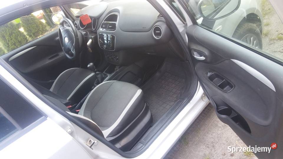 Fiat grande Punto 14 pbLPG 2012 TANIO manualna Dolsk