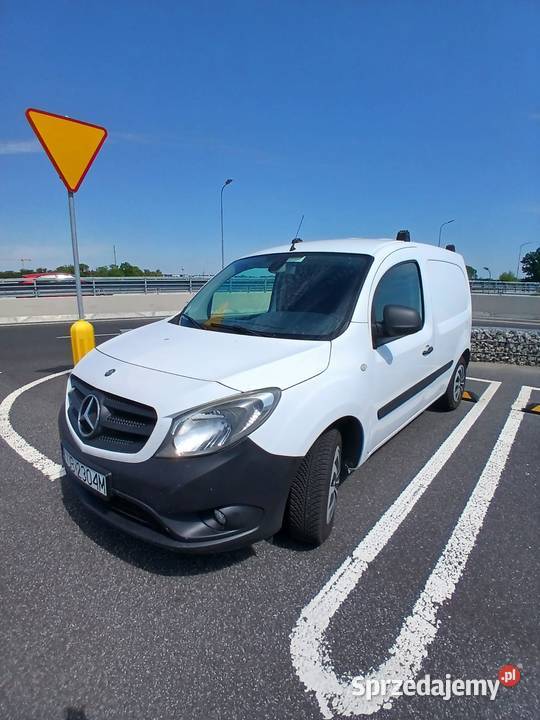Mercedes Citan 111 cdi 15 diesel 6 biegów 23 MP3 Samochody dostawcze Lublin