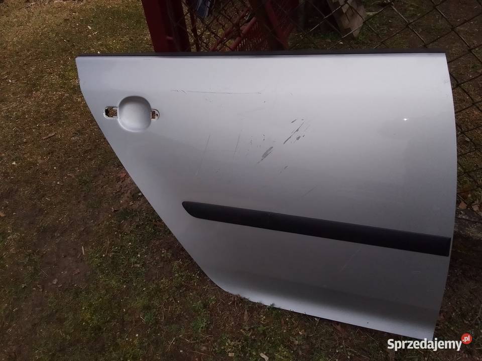 Poszycie drzwi prawy tył VW Golf V Drzwi