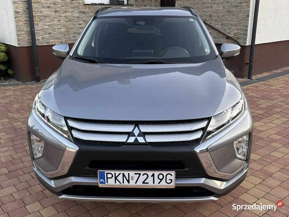 Mitsubishi Eclipse Cross Sadlno